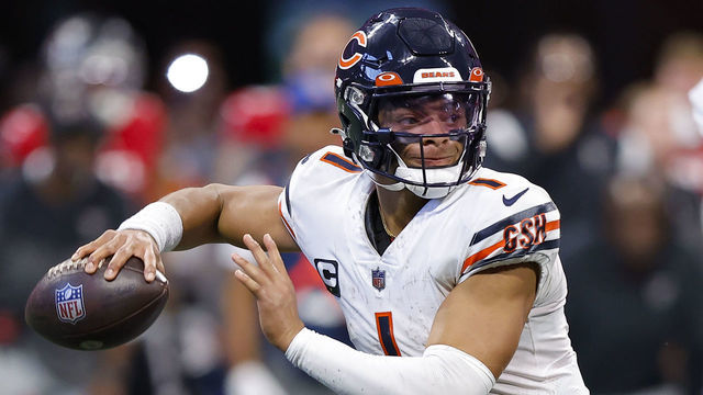 ATLANTA, GA - NOVEMBER 20: Justin Fields #1 of the Chicago Bears drops back to pass during the second half against the Atlanta Falcons at Mercedes-Benz Stadium on November 20, 2022 in Atlanta, Georgia.