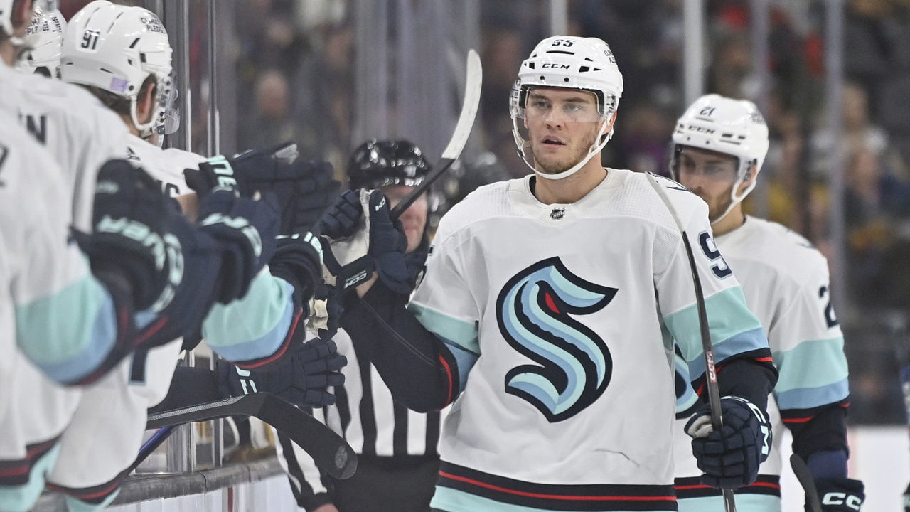 LAS VEGAS, NEVADA - NOVEMBER 25: Andre Burakovsky #95 of the Seattle Kraken celebrates after scoring a goal during the first period against the Vegas Golden Knights at T-Mobile Arena on November 25, 2022 in Las Vegas, Nevada.