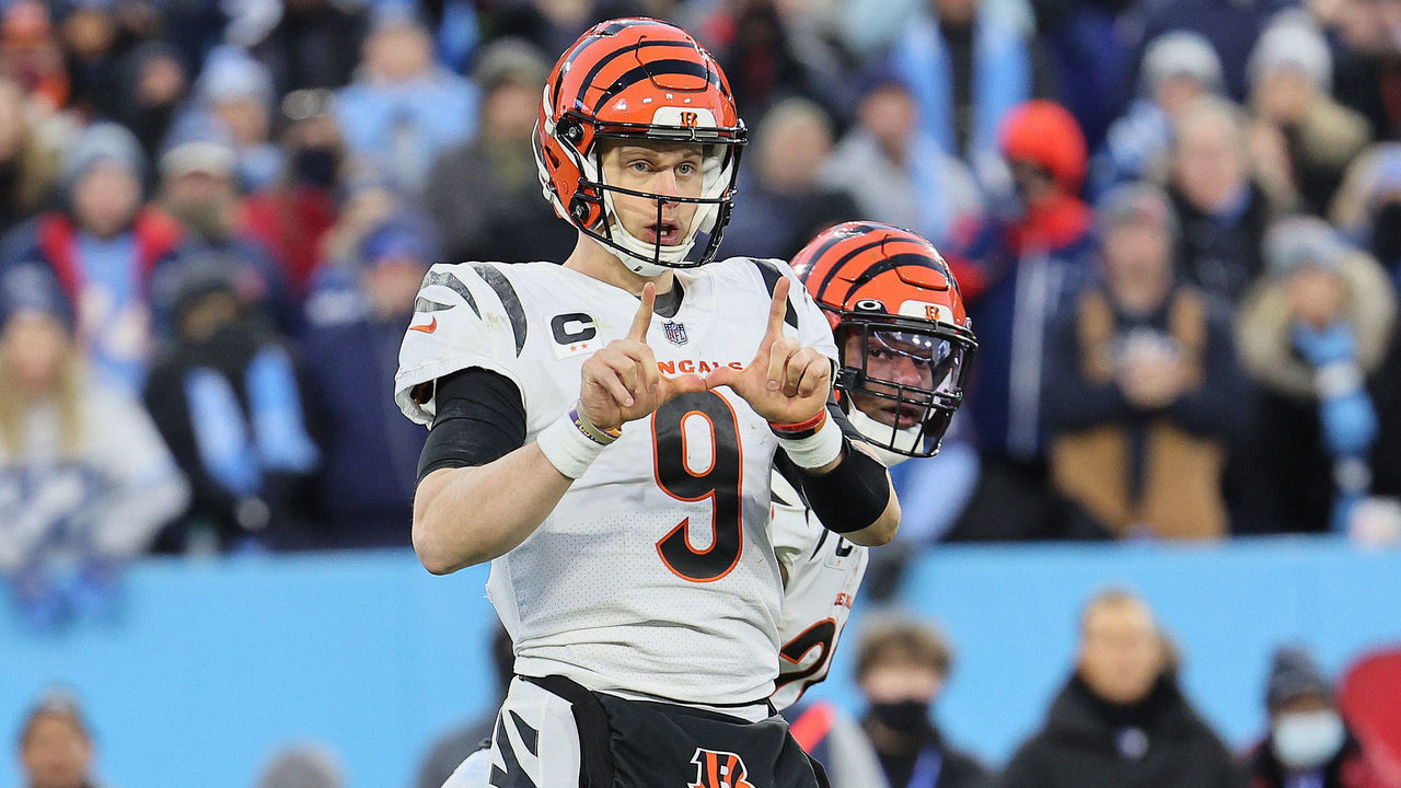 NASHVILLE, TENNESSEE - JANUARY 22: Joe Burrow #9 of the Cincinnati Bengals against the Tennessee Titans during the AFC Divisional Playoff at Nissan Stadium on January 22, 2022 in Nashville, Tennessee.