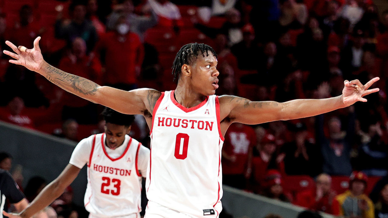 HOUSTON, TEXAS - NOVEMBER 14: Marcus Sasser #0 of the Houston Cougars reacts after a three point basket during the second half against the Oral Roberts Golden Eagles at Fertitta Center on November 14, 2022 in Houston, Texas.