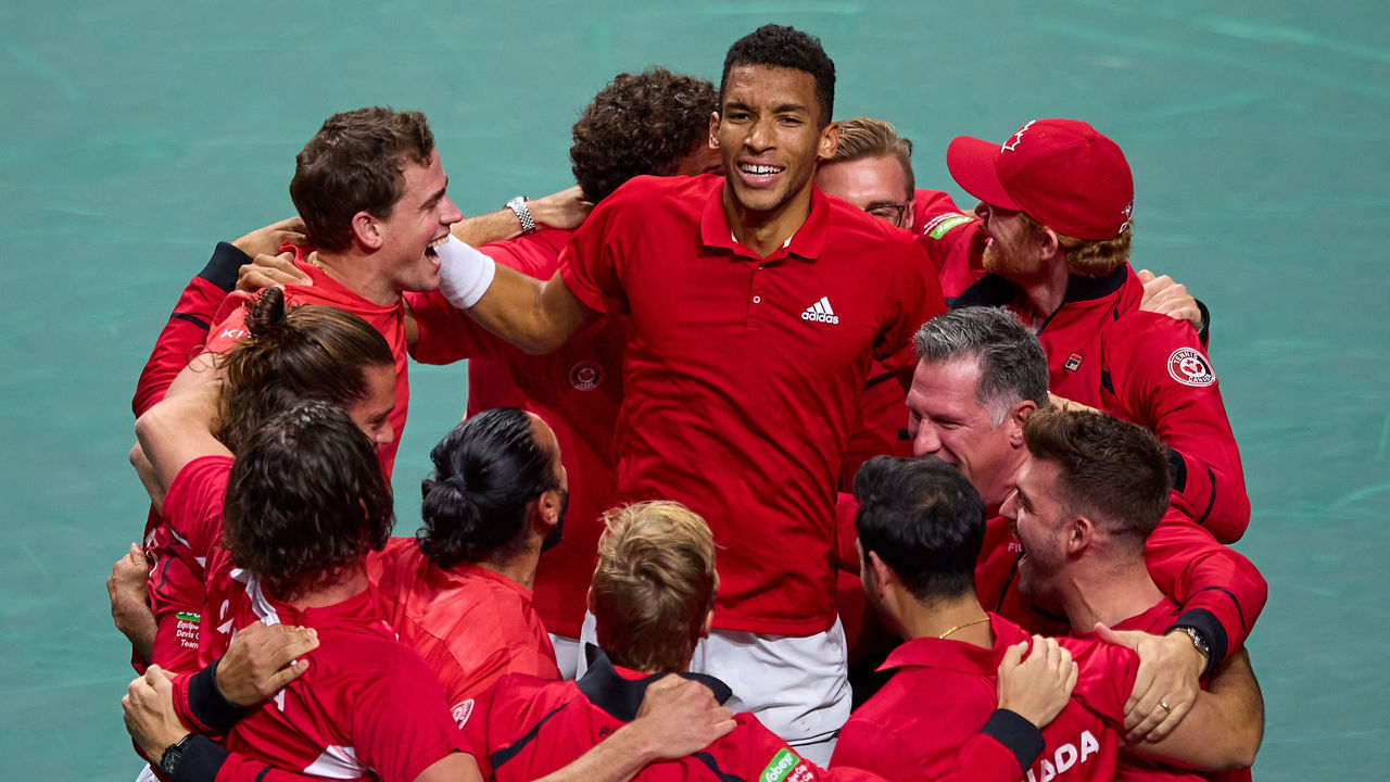 MALAGA, SPAIN - NOVEMBER 27: Felix Auger-Aliassime of Canada celebrates after winning the Davis Cup by Rakuten Finals 2022 Final singles match between Australia and Canada at Palacio de los Deportes Jose Maria Martin Carpena on November 27, 2022 in Malaga, Spain.