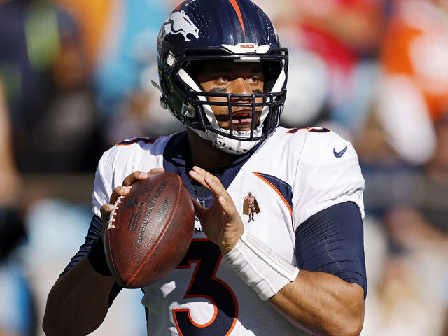 Struggling Broncos, Panthers search for consistent QB play