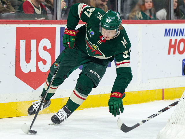 Image: https://assets-cms.thescore.com/uploads/image/file/545494/w640xh480_GettyImages-1245154583.jpg?ts=1669589495