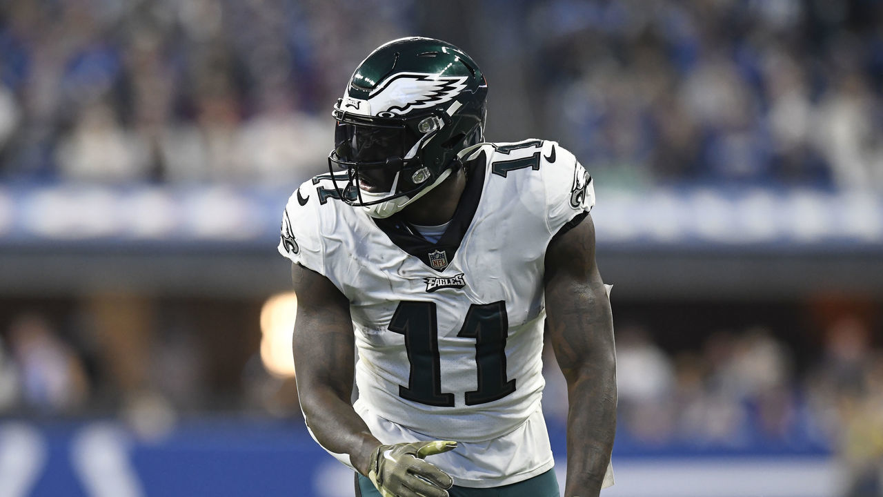 INDIANAPOLIS, IN - NOVEMBER 20: Philadelphia Eagles Wide Receiver A.J. Brown (11) lines up for a play during the NFL football game between the Philadelphia Eagles and the Indianapolis Colts on November 20, 2022, at Lucas Oil Stadium in Indianapolis, Indiana.