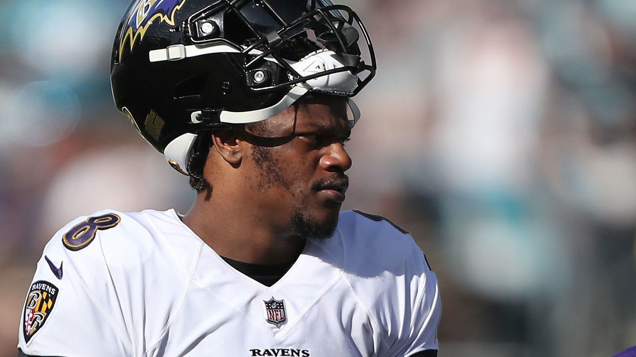 JACKSONVILLE, FLORIDA - NOVEMBER 27: Lamar Jackson #8 of the Baltimore Ravens on the field during the first half in the game against the Jacksonville Jaguars at TIAA Bank Field on November 27, 2022 in Jacksonville, Florida.