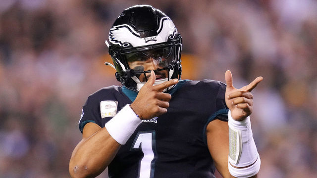 PHILADELPHIA, PENNSYLVANIA - NOVEMBER 27: Jalen Hurts #1 of the Philadelphia Eagles celebrates after a 4-yard rushing touchdown by Kenneth Gainwell #14 (not pictured) during the first quarter against the Green Bay Packers at Lincoln Financial Field on November 27, 2022 in Philadelphia, Pennsylvania.