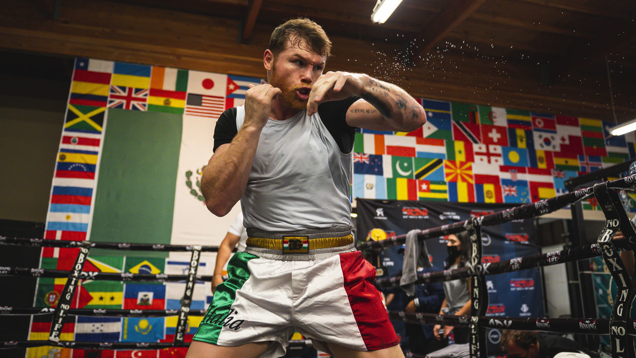 SAN DIEGO, CA - OCTOBER 20: WBA, WBO, WBC and The Ring super middleweight title holder Canelo Alvarez boxes during his media workout at Canelo's Gym on October 20, 2021 in San Diego, California.