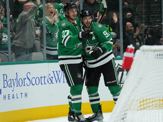 DALLAS, TX - OCTOBER 17: Mason Marchment #27 and Tyler Seguin #91 of the Dallas Stars celebrate a goal against the Winnipeg Jets at the American Airlines Center on October 17, 2022 in Dallas, Texas.