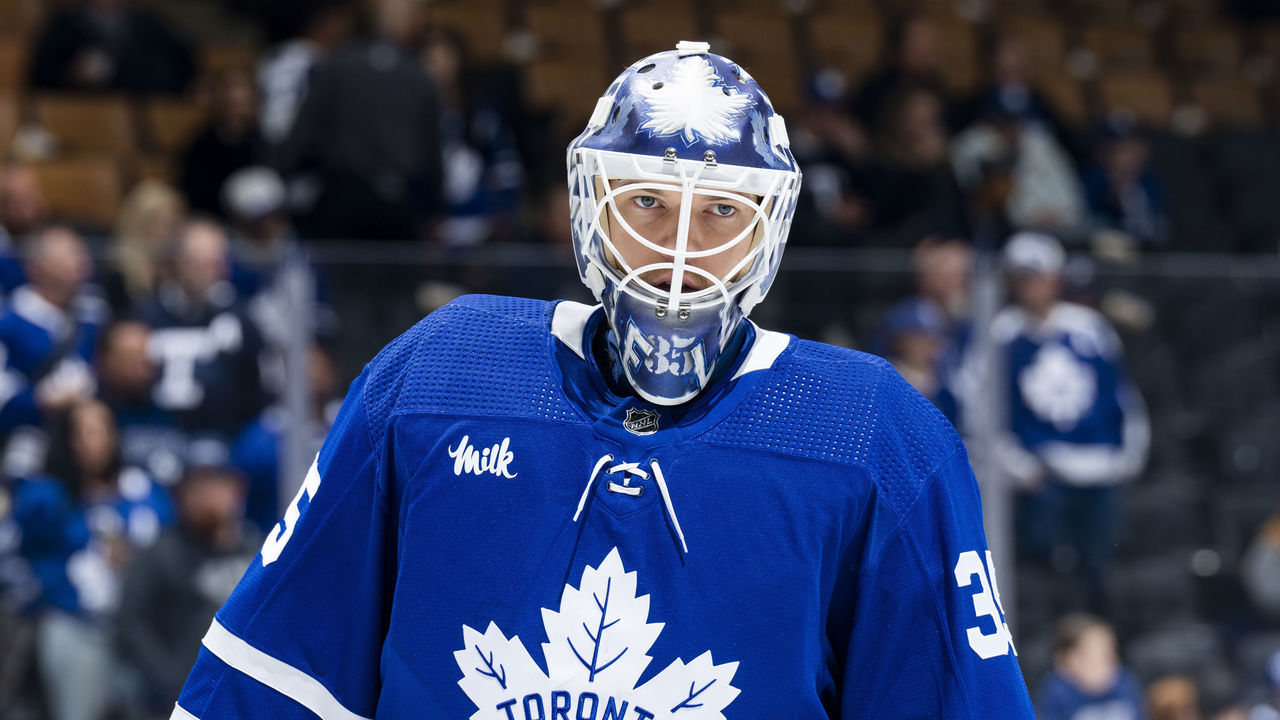 TORONTO, ON - NOVEMBER 2: Ilya Samsonov #35 of the Toronto Maple Leafs warms up before facing the Philadelphia Flyers at the Scotiabank Arena on November 2, 2022 in Toronto, Ontario, Canada.