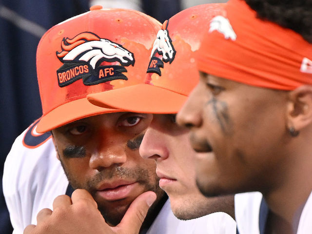 Broncos' Russell Wilson, Nathaniel Hackett on Mike Purcell incident