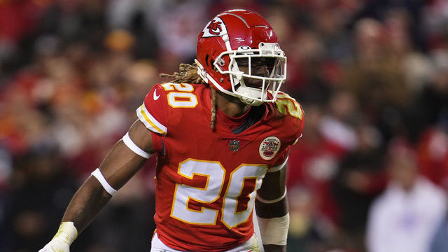 KANSAS CITY, MO - NOVEMBER 06: Justin Reid #20 of the Kansas City Chiefs defends against the Tennessee Titans at GEHA Field at Arrowhead Stadium on November 6, 2022 in Kansas City, Missouri.