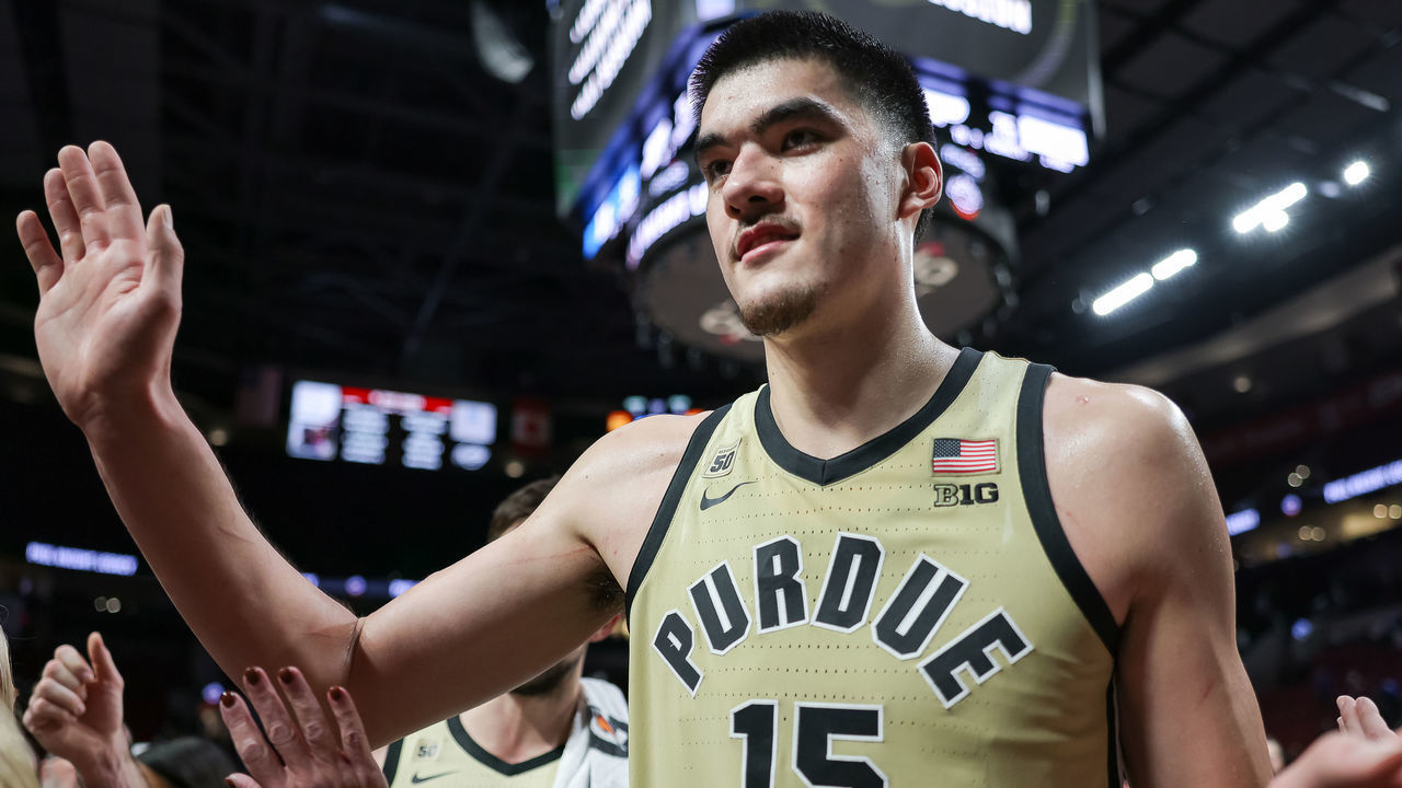 PORTLAND, OR - NOVEMBER 27: Zach Edey #15 of the Purdue Boilermakers celebrates with fans after the game against the Duke Blue Devils in the Phil Knight Legacy Tournament Men's Championship at Moda Center on November 27, 2022 in Portland, Oregon.