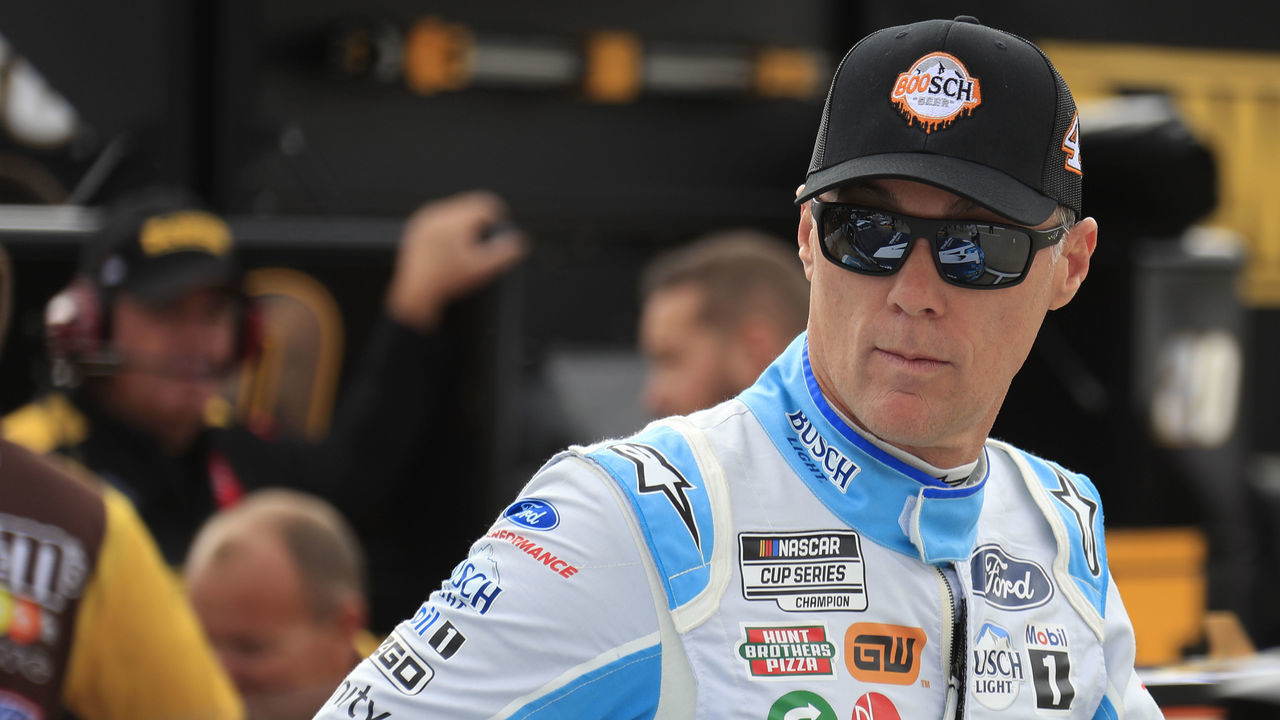 MARTINSVILLE, VA - OCTOBER 29: Kevin Harvick (#4 Stewart Haas Racing BOOsch Light Ford) looks on during qualifying for the NASCAR Cup Series Playoff Xfinity 500 on October 29, 2022 at Martinsville Speedway in Martinsville, VA.