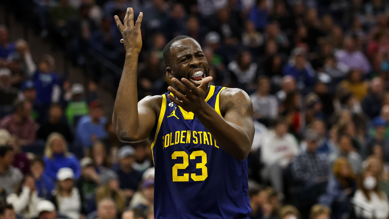 MINNEAPOLIS, MN - NOVEMBER 27: Draymond Green #23 of the Golden State Warriors reacts to a call on the floor in the fourth quarter against the Minnesota Timberwolves at Target Center on November 27, 2022 in Minneapolis, Minnesota. The Warriors defeated the Timberwolves 137-114.