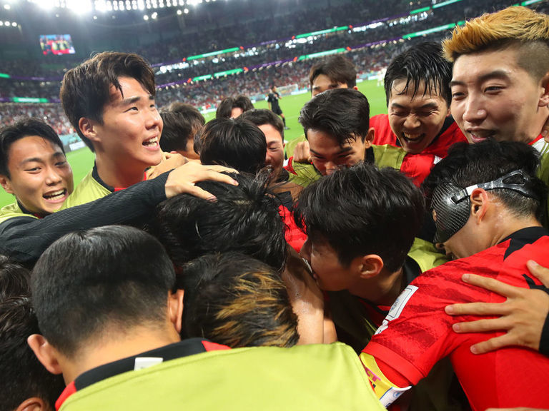 South Korea vs Portugal summary: Korea into last 16 after late