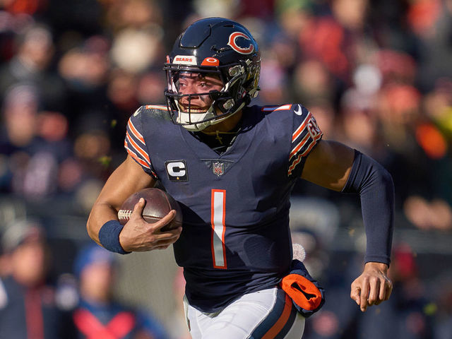 Chicago Bears running back David Montgomery runs against Houston News  Photo - Getty Images