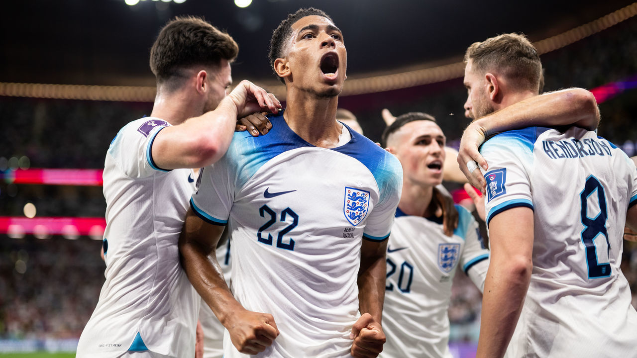 AL KHOR, QATAR - DECEMBER 04: Jude Bellingham (C) of England celebrates his team's first goal during the FIFA World Cup Qatar 2022 Round of 16 match between England and Senegal at Al Bayt Stadium on December 04, 2022 in Al Khor, Qatar.