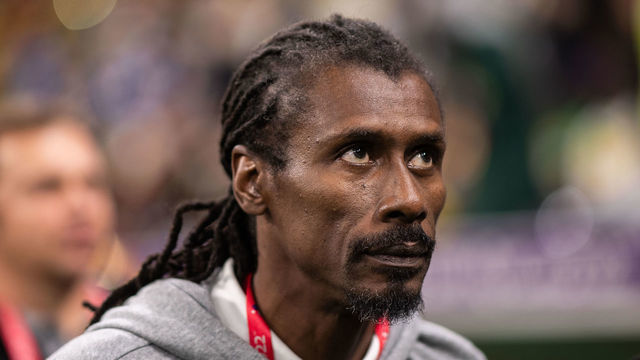 AL KHOR, QATAR - DECEMBER 04: Aliou Cisse of Senegal looks on prior to the FIFA World Cup Qatar 2022 Round of 16 match between England and Senegal at Al Bayt Stadium on December 04, 2022 in Al Khor, Qatar.