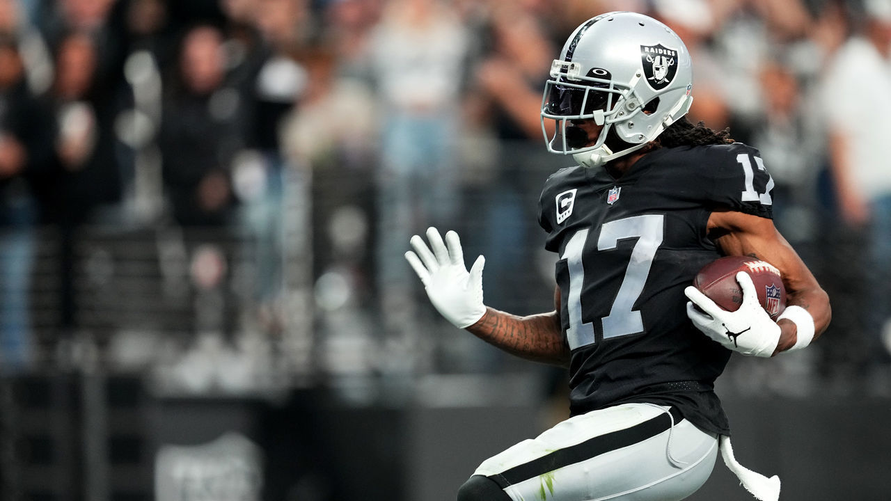 LAS VEGAS, NEVADA - DECEMBER 04: Davante Adams #17 of the Las Vegas Raiders scores a touchdown in the third quarter of a game against the Los Angeles Chargers at Allegiant Stadium on December 04, 2022 in Las Vegas, Nevada.