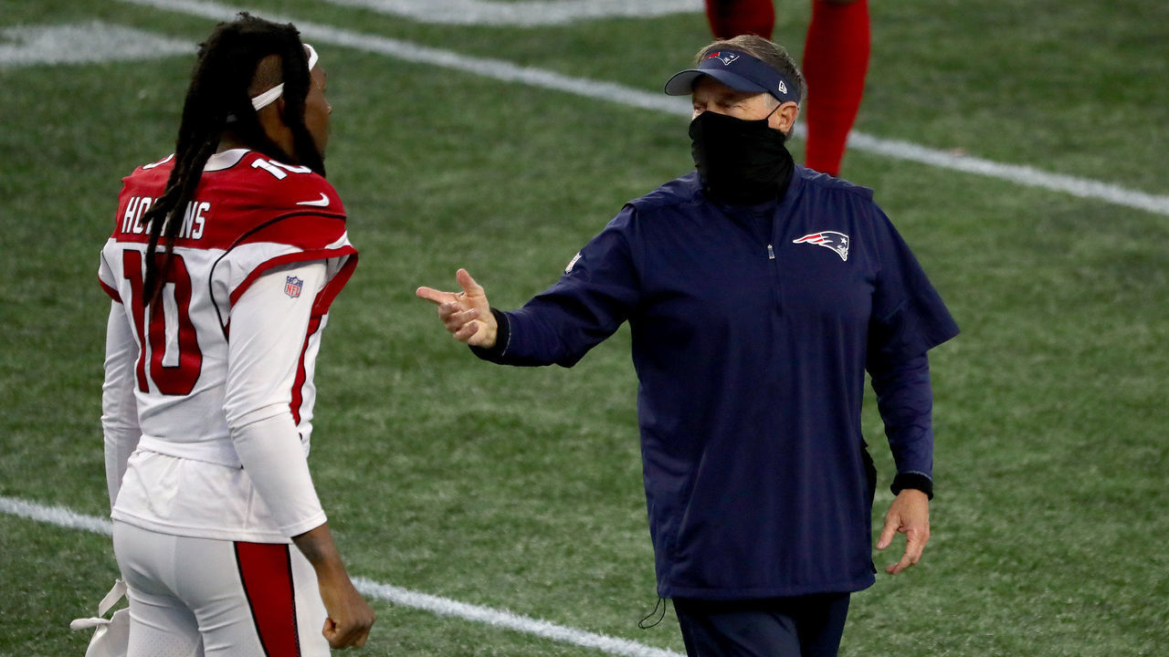 FOXBOROUGH, MASSACHUSETTS - NOVEMBER 29: Head coach Bill Belichick of the New England Patriots talks with DeAndre Hopkins #10 of the Arizona Cardinals after the game at Gillette Stadium on November 29, 2020 in Foxborough, Massachusetts.