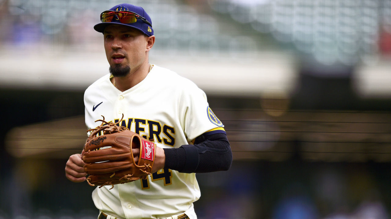 MILWAUKEE, WISCONSIN - OCTOBER 05: Jace Peterson #14 of the Milwaukee Brewers runs off the field following the fourth inning against the Arizona Diamondbacks at American Family Field on October 05, 2022 in Milwaukee, Wisconsin.