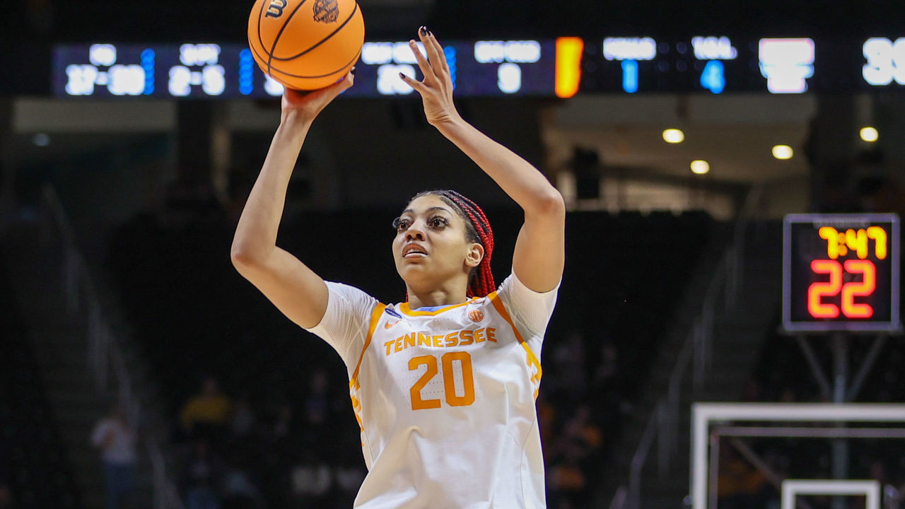 KNOXVILLE, TN - MARCH 21: Tamari Key #20 of the Tennessee Lady Vols shoots the ball against the Belmont Bruins during the second round of the 2022 NCAA Women's Basketball Tournament held at Thompson-Boling Arena on March 21, 2022 in Knoxville, Tennessee.