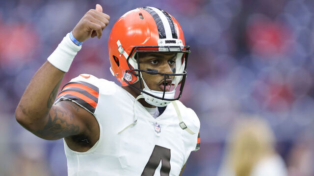 HOUSTON, TEXAS - DECEMBER 04: Deshaun Watson #4 of the Cleveland Browns in action against the Houston Texans at NRG Stadium on December 04, 2022 in Houston, Texas.