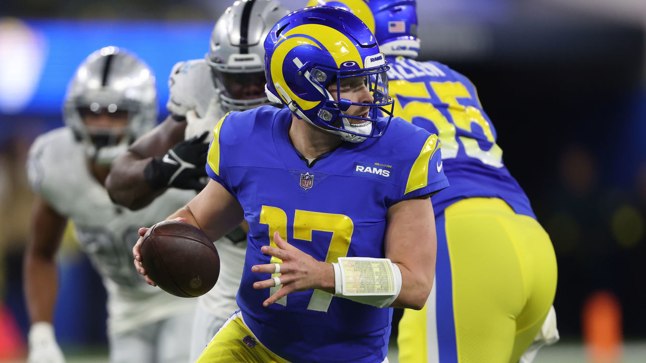 INGLEWOOD, CALIFORNIA - DECEMBER 08: Baker Mayfield #17 of the Los Angeles Rams looks to pass against the Las Vegas Raiders during the fourth quarter at SoFi Stadium on December 08, 2022 in Inglewood, California.