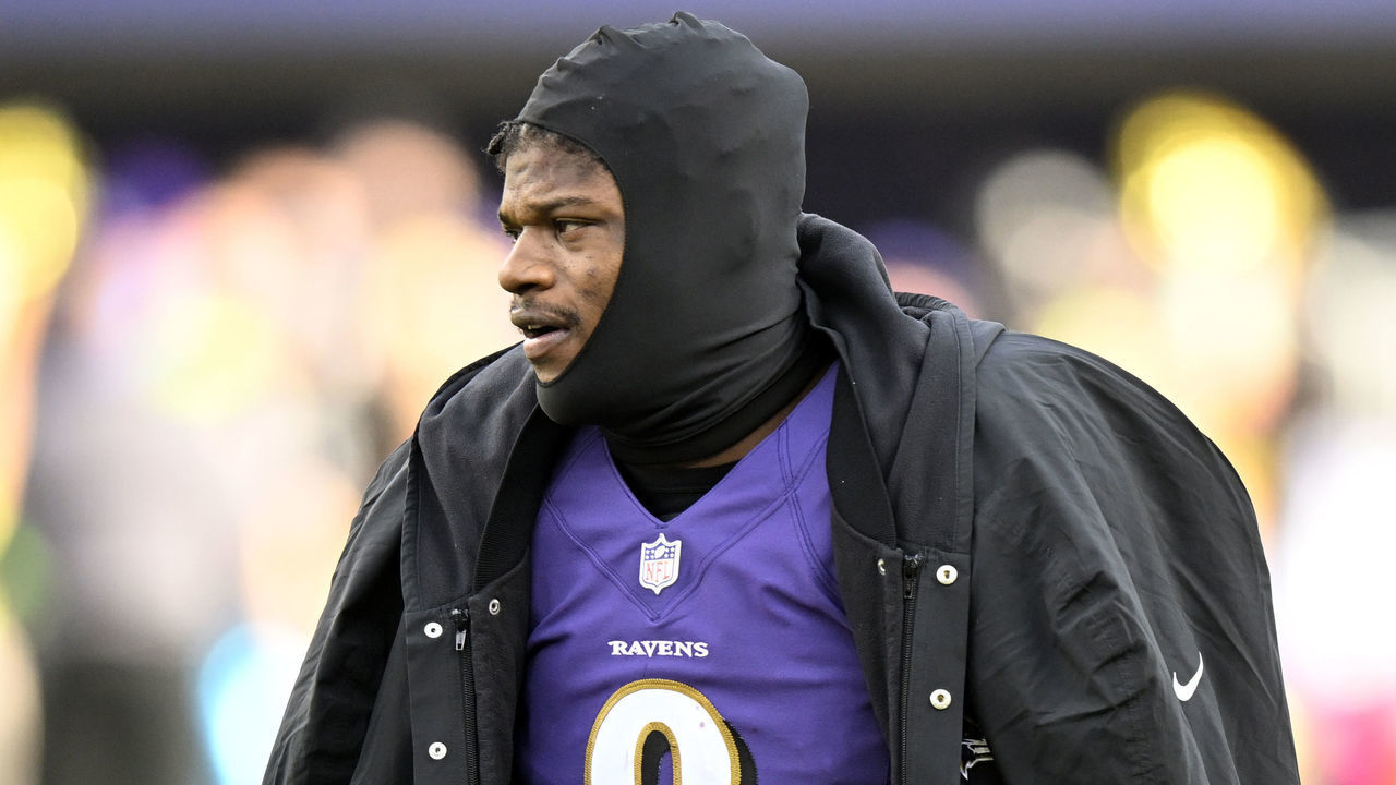BALTIMORE, MARYLAND - DECEMBER 04: Lamar Jackson #8 of the Baltimore Ravens looks on during the first half of the game against the Denver Broncos at M&T Bank Stadium on December 04, 2022 in Baltimore, Maryland.