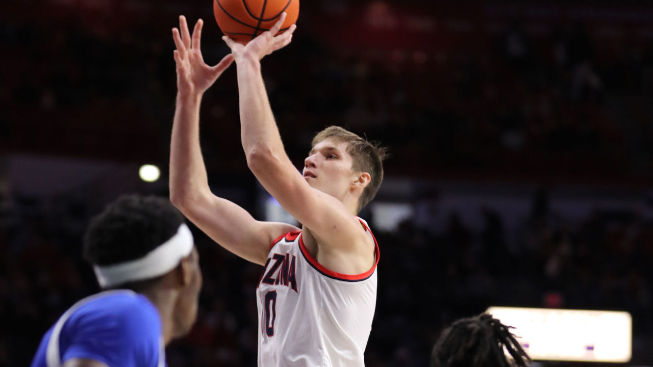 TUCSON, ARIZONA - DECEMBER 13: Forward Azuolas Tubelis #10 of the Arizona Wildcats shoots the ball during the first half of the NCAA basketball game against the Texas A&M-Corpus Christi Islanders at McKale Center on December 13, 2022 in Tucson, Arizona.