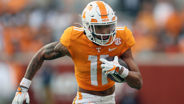 KNOXVILLE, TENNESSEE - SEPTEMBER 24: Jalin Hyatt #11 of the Tennessee Volunteers runs with the ball against the Florida Gators at Neyland Stadium on September 24, 2022 in Knoxville, Tennessee. Tennessee won the game 38-33.