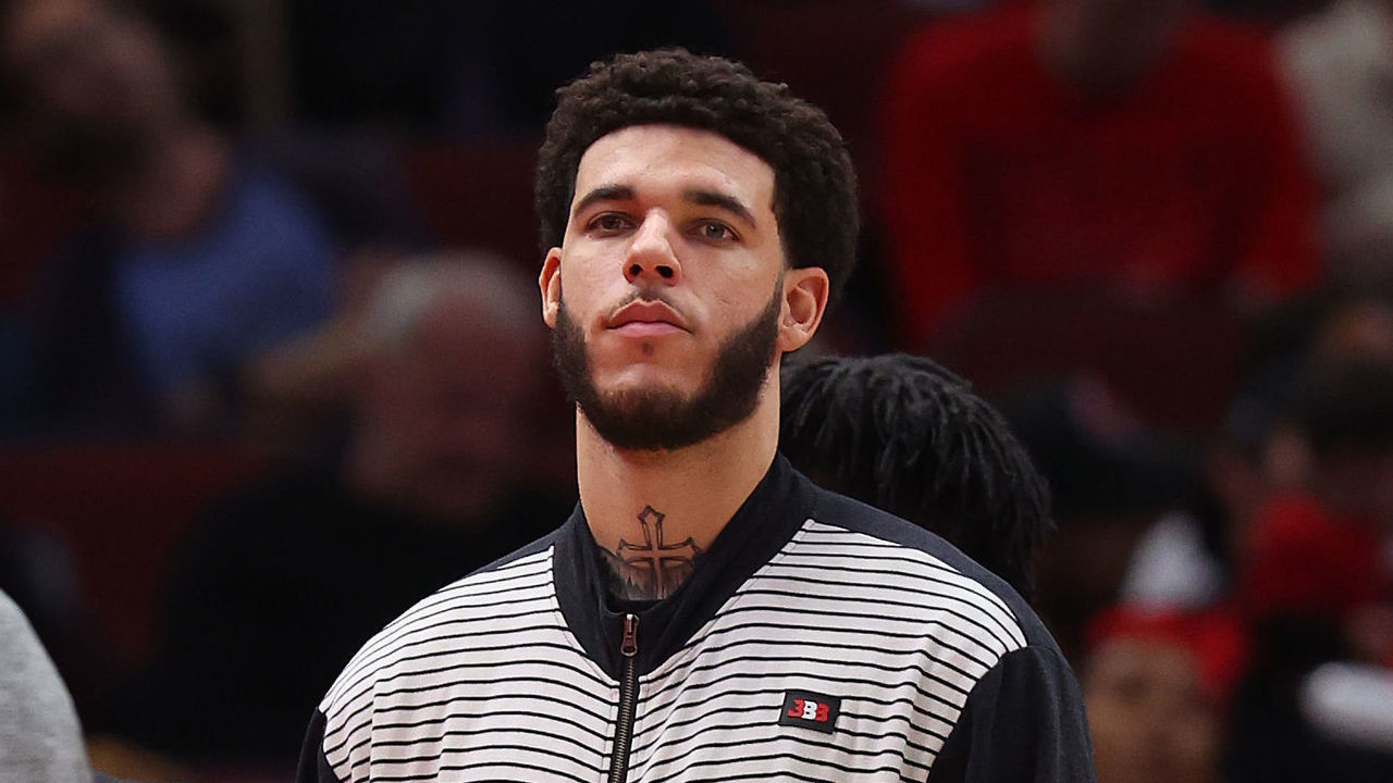 CHICAGO, ILLINOIS - OCTOBER 26: Lonzo Ball #2 of the Chicago Bulls looks on against the Indiana Pacers during the first half at United Center on October 26, 2022 in Chicago, Illinois.