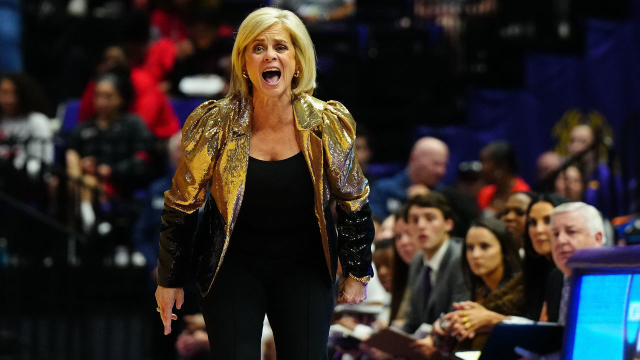 BATON ROUGE, LA - MARCH 19: LSU Tigers head coach Kim Mulkey yells down the court during the first half of the game between the LSU Tigers and the Jackson State Lady Tigers during the first round of the 2022 NCAA Women's Basketball Tournament held at the Pete Maravich Assembly Center on March 19, 2022 in Baton Rouge, Louisiana.