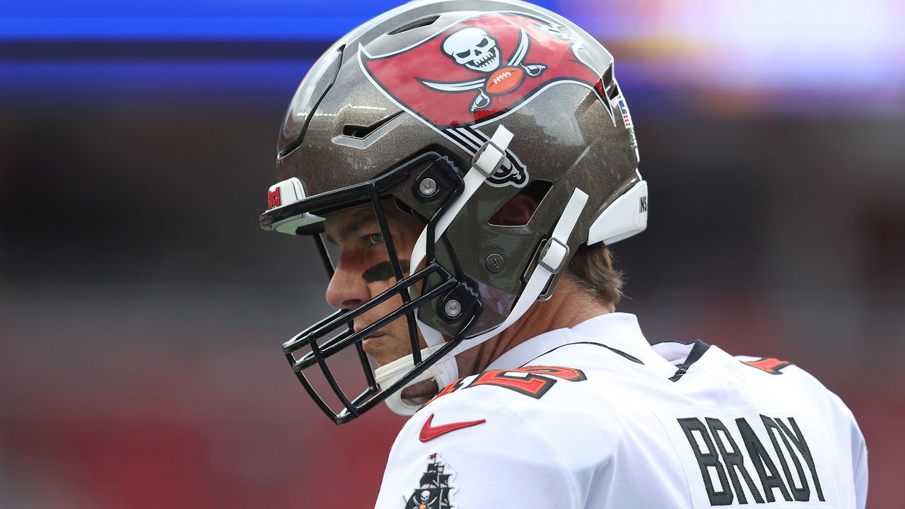 SANTA CLARA, CALIFORNIA - DECEMBER 11: Tom Brady #12 of the Tampa Bay Buccaneers looks on before the game against the San Francisco 49ers at Levi's Stadium on December 11, 2022 in Santa Clara, California.