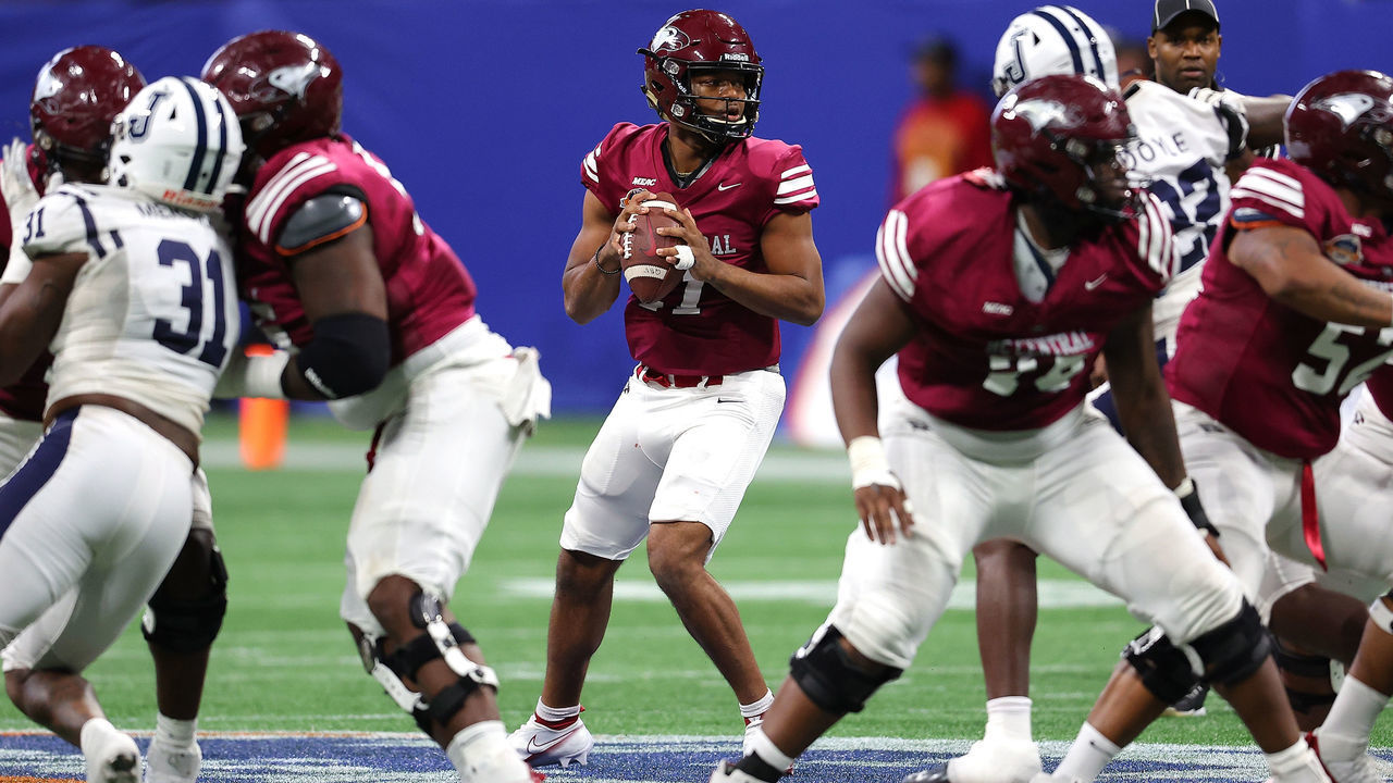 ATLANTA, GEORGIA - DECEMBER 17: Davius Richard #11 of the North Carolina Central Eagles looks to pass against the Jackson State Tigers during the first half of the Cricket Celebration Bowl at Mercedes-Benz Stadium on December 17, 2022 in Atlanta, Georgia.