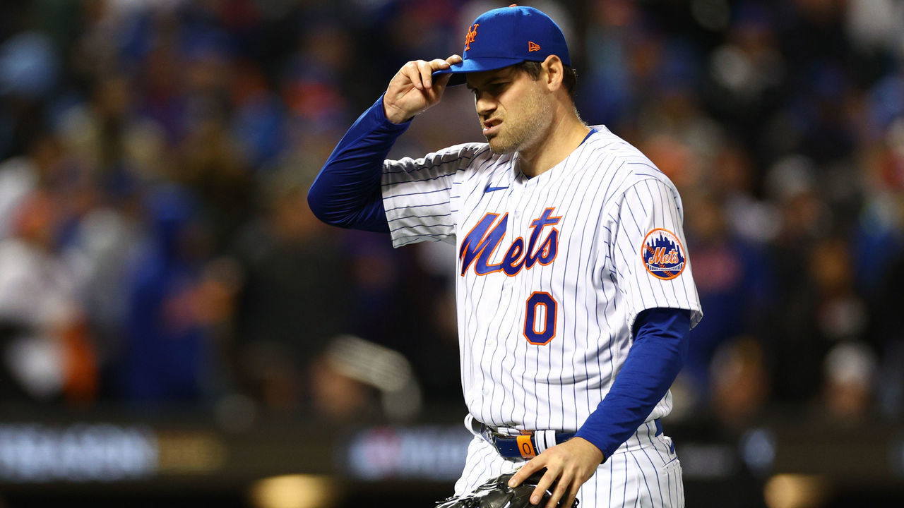 NEW YORK, NEW YORK - OCTOBER 08: Adam Ottavino #0 of the New York Mets on the mound during the ninth inning against the San Diego Padres in game two of the Wild Card Series at Citi Field on October 08, 2022 in New York City.