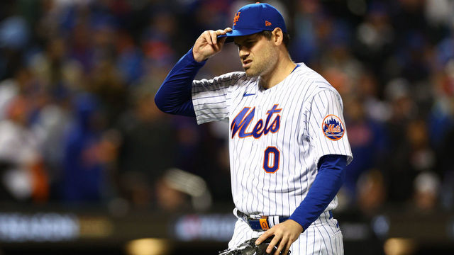 NEW YORK, NEW YORK - OCTOBER 08: Adam Ottavino #0 of the New York Mets on the mound during the ninth inning against the San Diego Padres in game two of the Wild Card Series at Citi Field on October 08, 2022 in New York City.