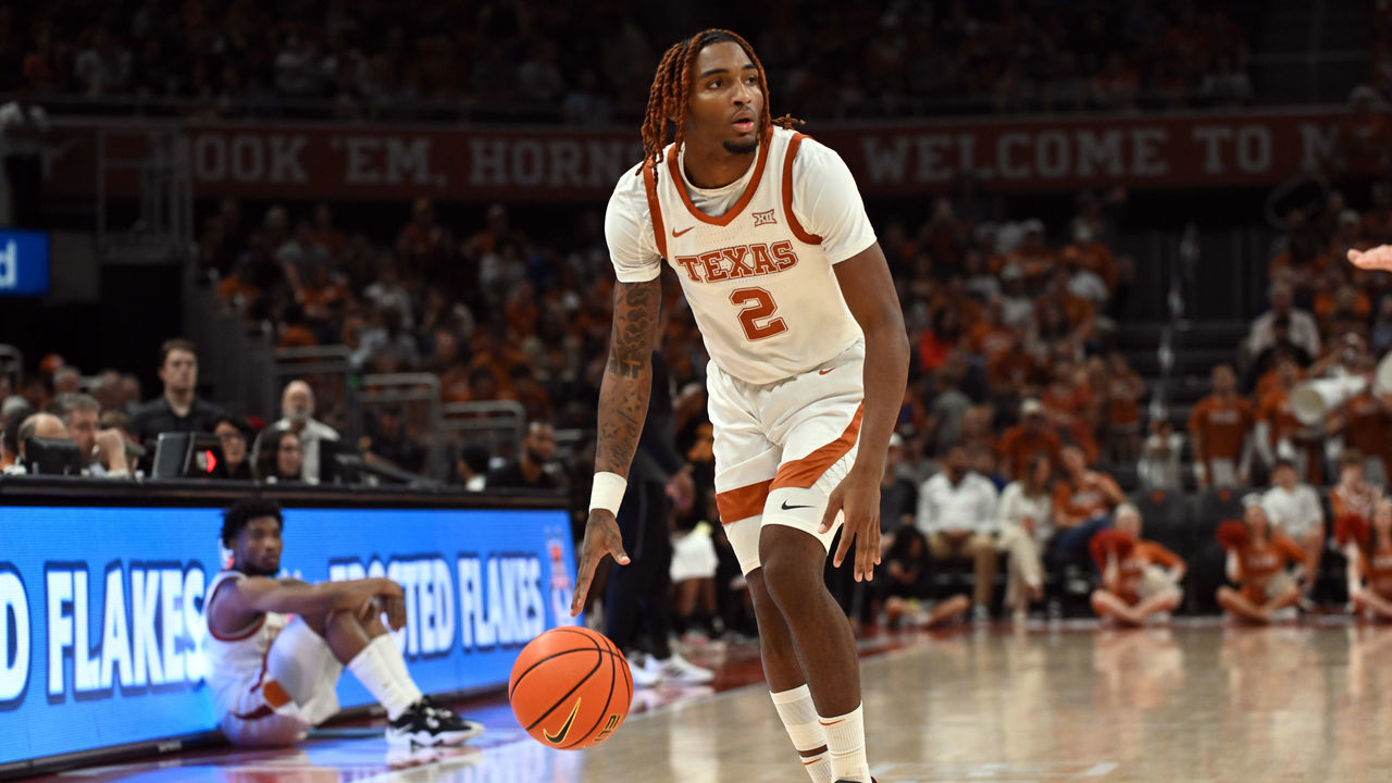 AUSTIN, TX - DECEMBER 10: Texas Longhorns guard Arterio Morris (2) drives down court during the game featuring the Texas Longhorns against the Arkansas - Pine Bluff Golden Lions on December 10, 2022 at the Moody Center in Austin, TX.