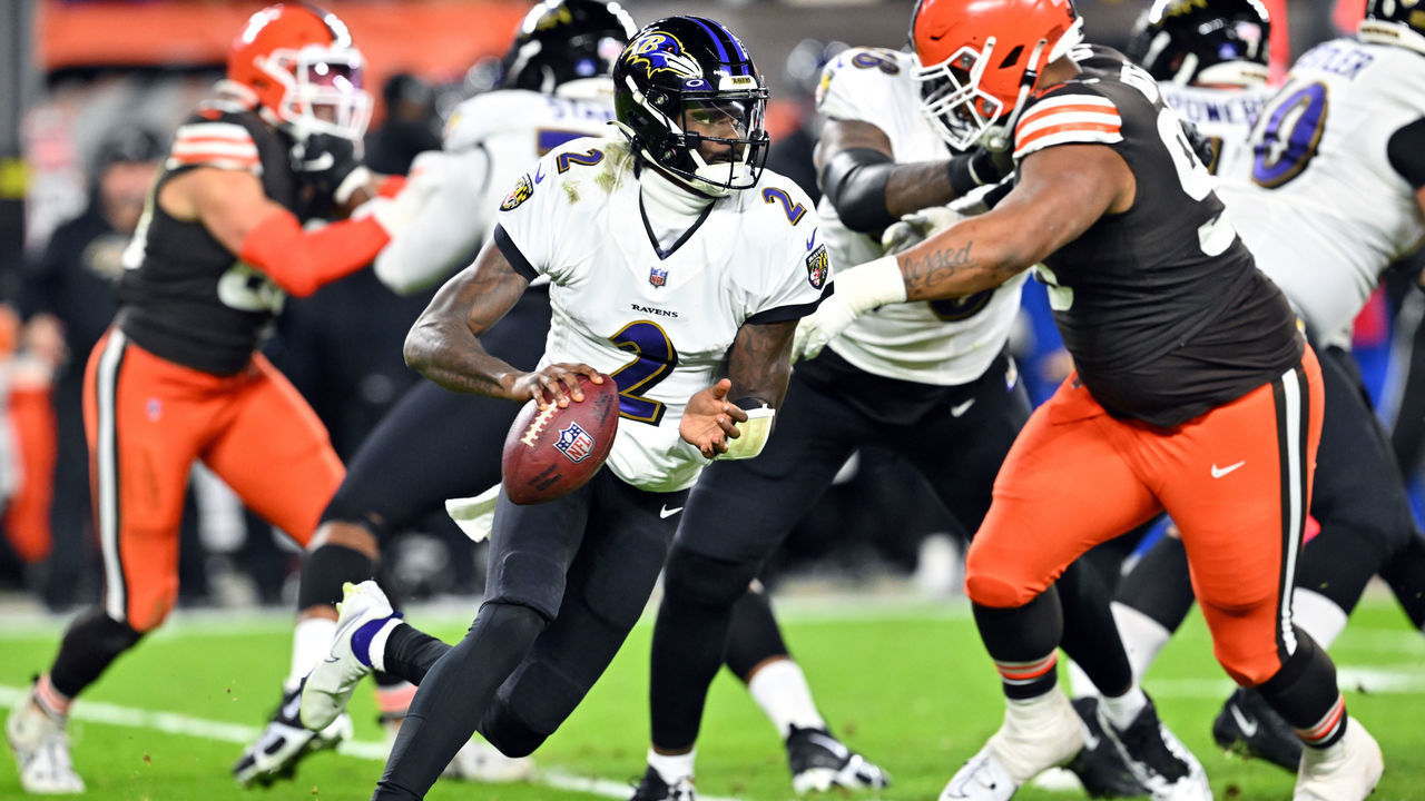 CLEVELAND, OHIO - DECEMBER 17: Quarterback Tyler Huntley #2 of the Baltimore Ravens scrambles during the third quarter against the Cleveland Browns at FirstEnergy Stadium on December 17, 2022 in Cleveland, Ohio. The Browns defeated the Ravens 13-3.