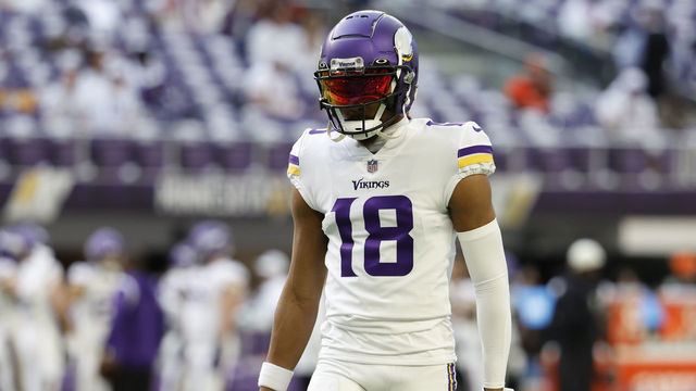 MINNEAPOLIS, MINNESOTA - DECEMBER 24: Justin Jefferson #18 of the Minnesota Vikings looks onward during pregame against the New York Giants at U.S. Bank Stadium on December 24, 2022 in Minneapolis, Minnesota.