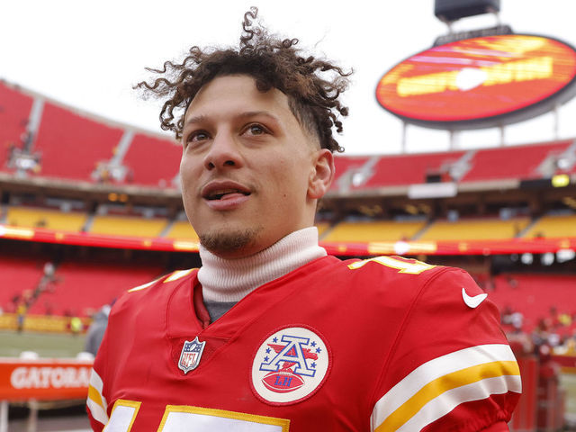 Chiefs Return to Arrowhead to Take On Seahawks