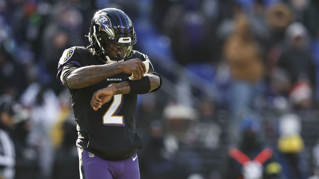 Tyler Huntley, Ravens beat Falcons, secure playoff spot