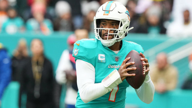 MIAMI GARDENS, FLORIDA - DECEMBER 25: Tua Tagovailoa #1 of the Miami Dolphins drops back to pass during the first quarter of the game against the Green Bay Packers at Hard Rock Stadium on December 25, 2022 in Miami Gardens, Florida.