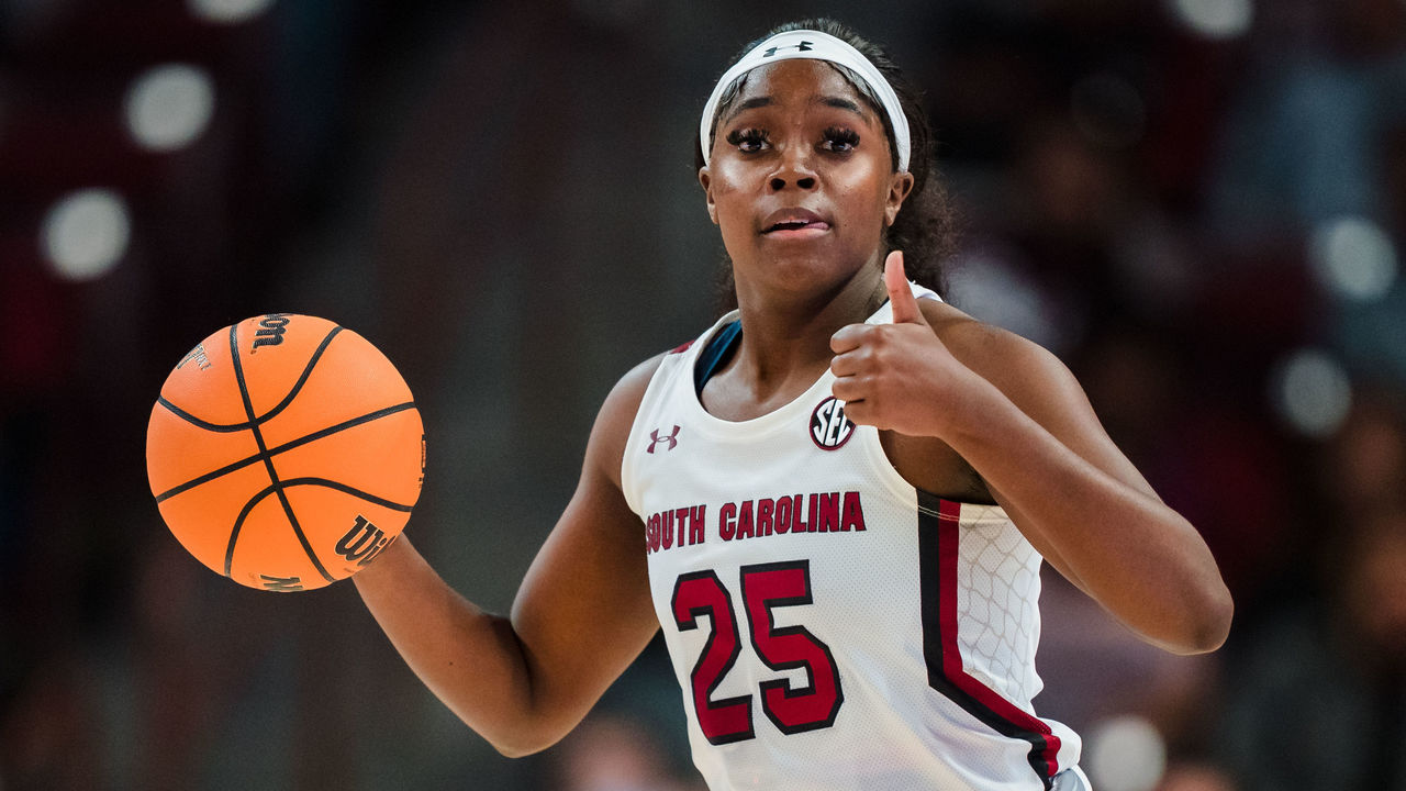 No. 1 South Carolina women run AP Top 25 streak to 36 weeks - The