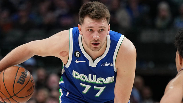 DALLAS, TX - DECEMBER 27: Luka Doncic #77 of the Dallas Mavericks dribbles the ball during the game against New York Knicks on December 27, 2022 at the American Airlines Center in Dallas, Texas. Mandatory Copyright Notice: Copyright 2022 NBAE