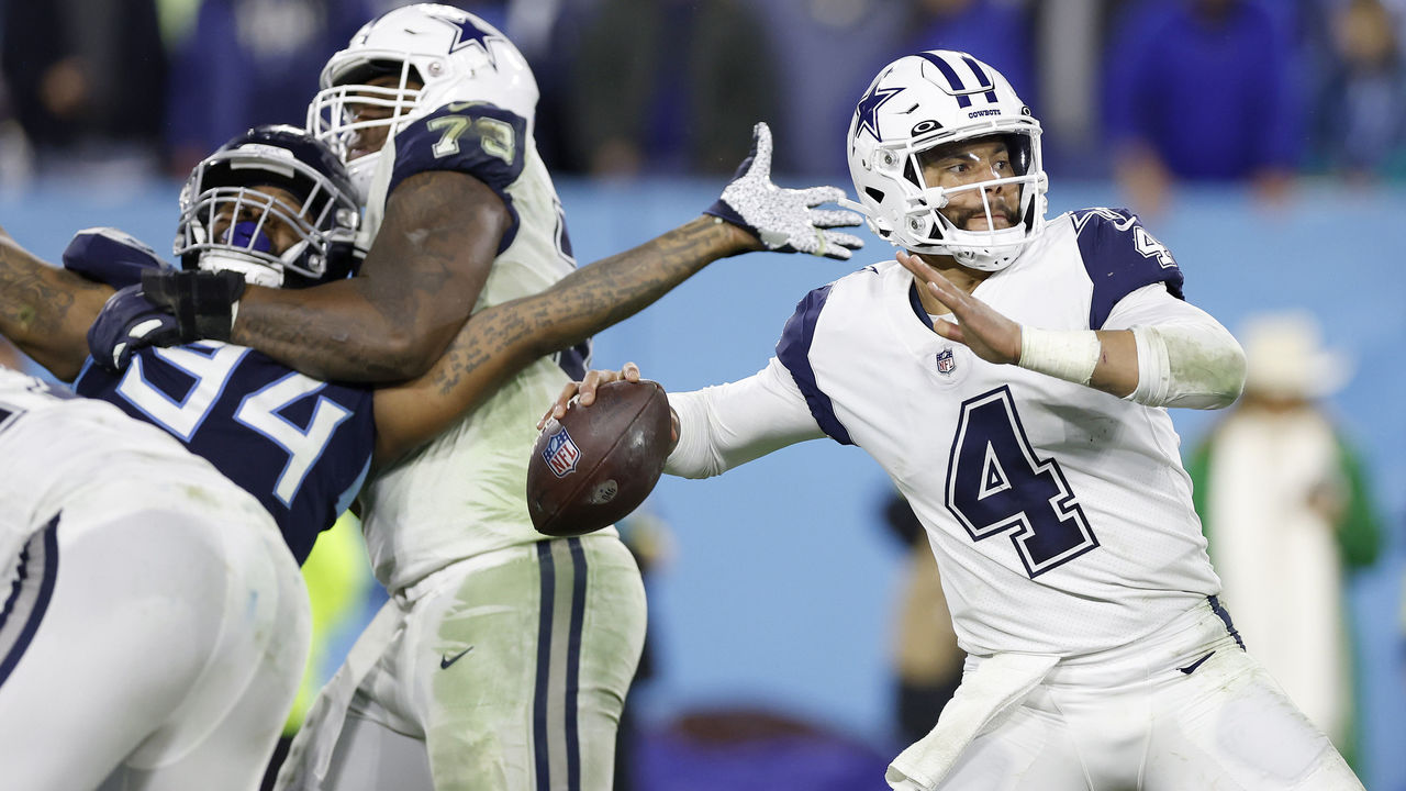 Prescott, Cowboys top banged-up Titans on TNF