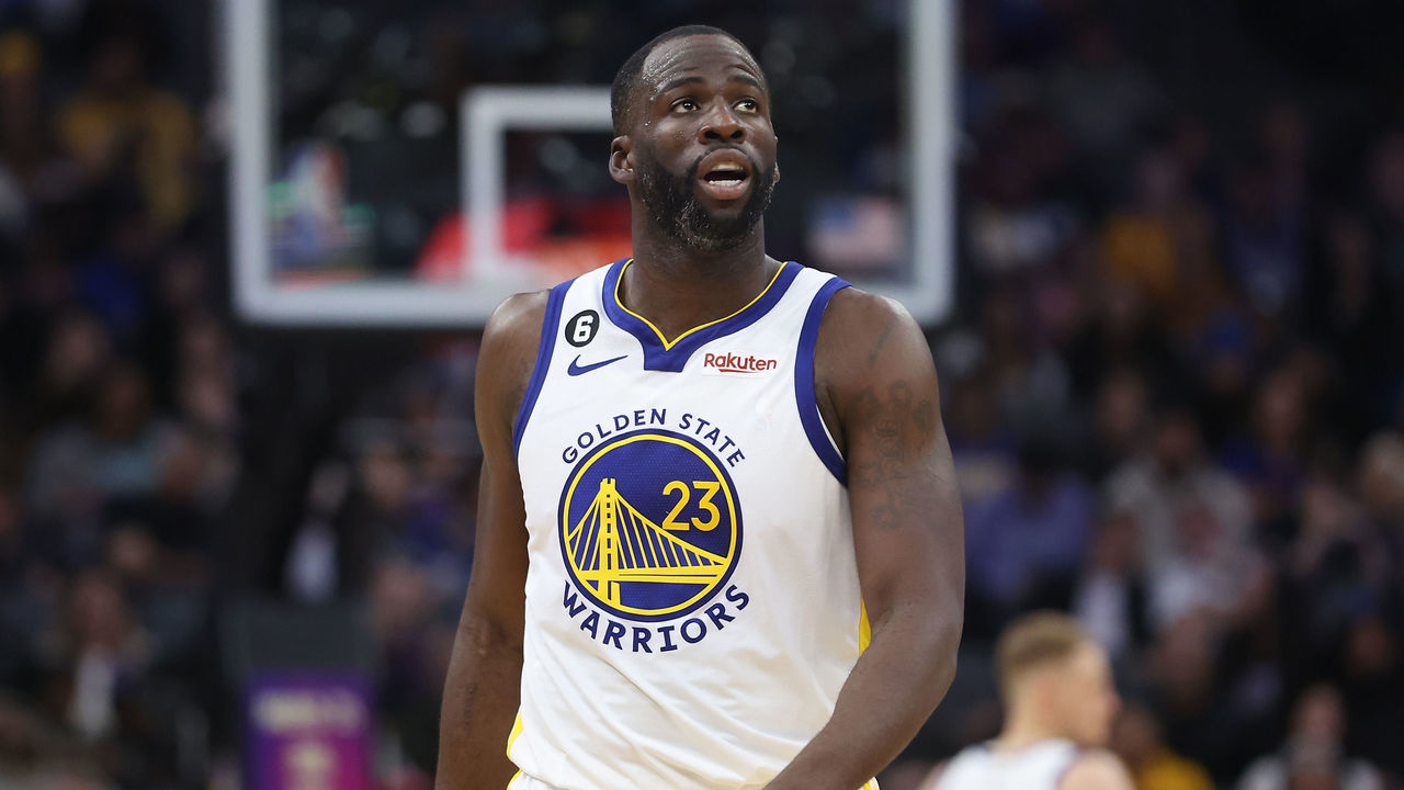 SACRAMENTO, CALIFORNIA - NOVEMBER 13: Draymond Green #23 of the Golden State Warriors looks on in the fourth quarter against the Sacramento Kings at Golden 1 Center on November 13, 2022 in Sacramento, California. NOTE TO USER: User expressly acknowledges and agrees that, by downloading and/or using this photograph, User is consenting to the terms and conditions of the Getty Images License Agreement.