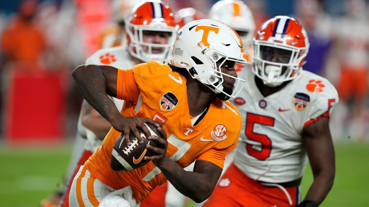 Quarterback Joe Milton to lead Tennessee against Clemson in Orange Bowl