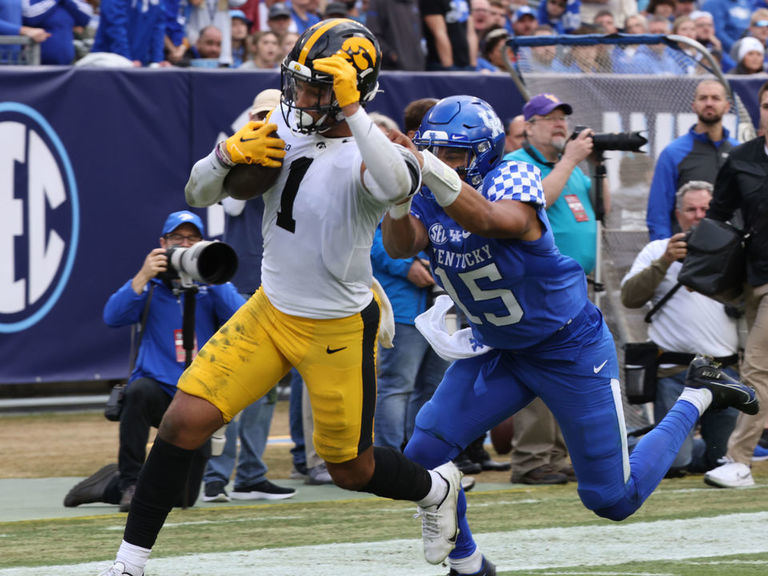 Iowa Scores 2 Pick-6s, Blanks Kentucky In Music City Bowl | TheScore.com