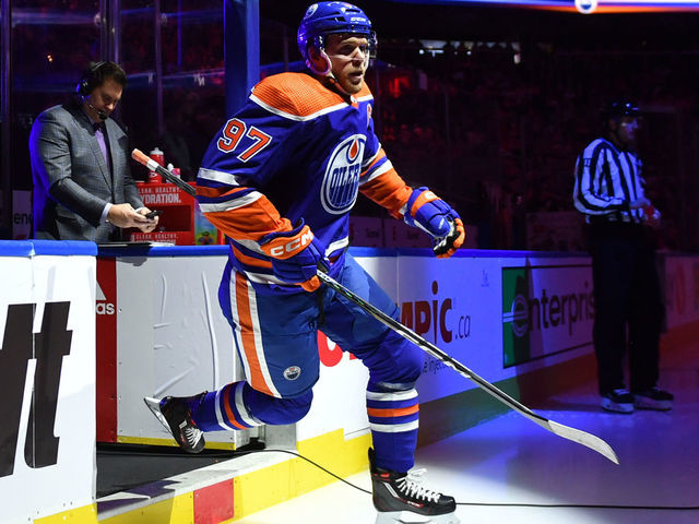 EDMONTON, CANADA - DECEMBER 17: Connor McDavid #97 of the Edmonton Oilers steps onto the ice before the game against the Anaheim Ducks on December 17, 2022 at Rogers Place in Edmonton, Alberta, Canada.